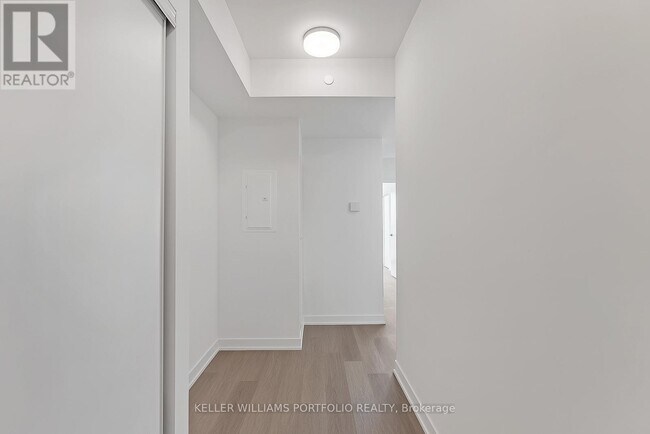 Building Photo - 3883 Quartz Rd