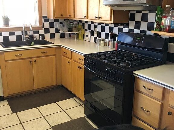 Foto del edificio - 2521 36th St