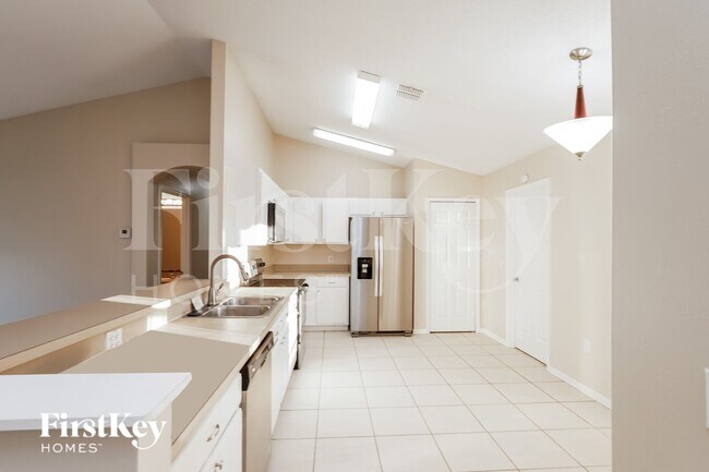 Building Photo - 2418 Peace Cir