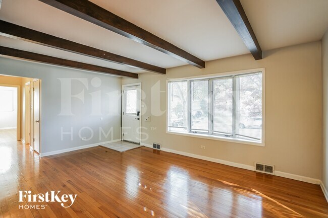 Foto del edificio - 3906 214th St