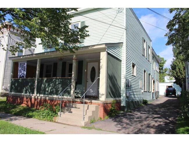 Foto del edificio - 204 N Champlain St