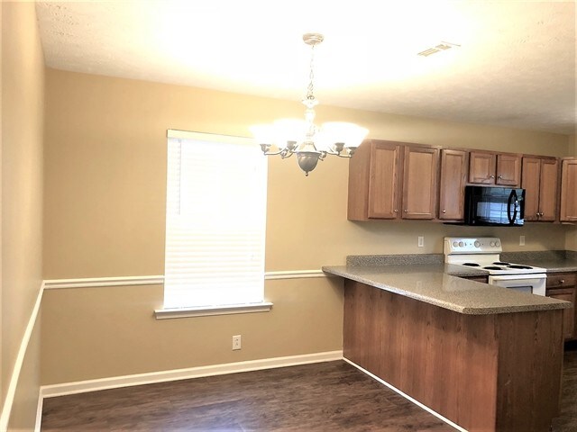 Building Photo - 3139 Hardwood Drive