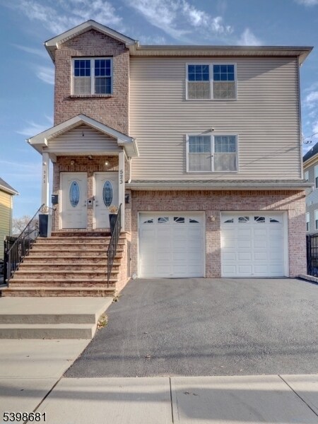 Foto principal - 521 Walnut St