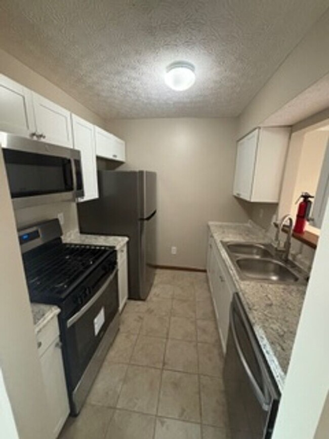 Foto del edificio - 5685 Barney Ln