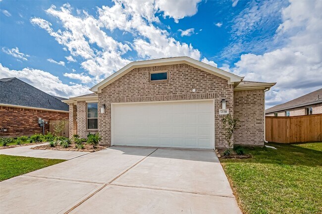 Foto del edificio - 7138 Glennwick Grv Ln