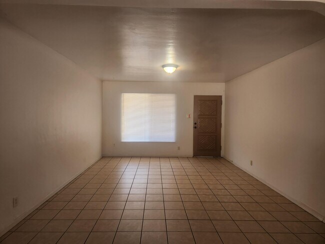 Foto del edificio - 2518 Wyoming Blvd NE