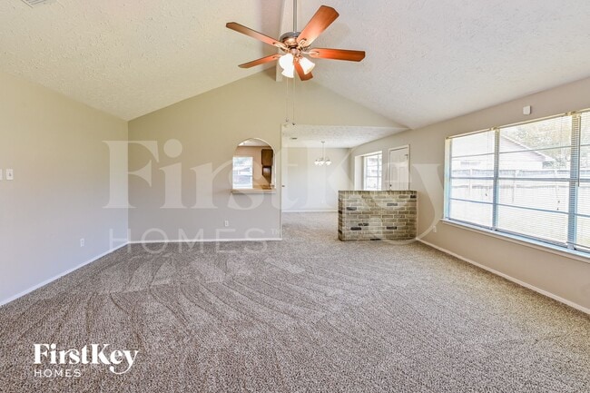 Building Photo - 8403 Rustwood Ct