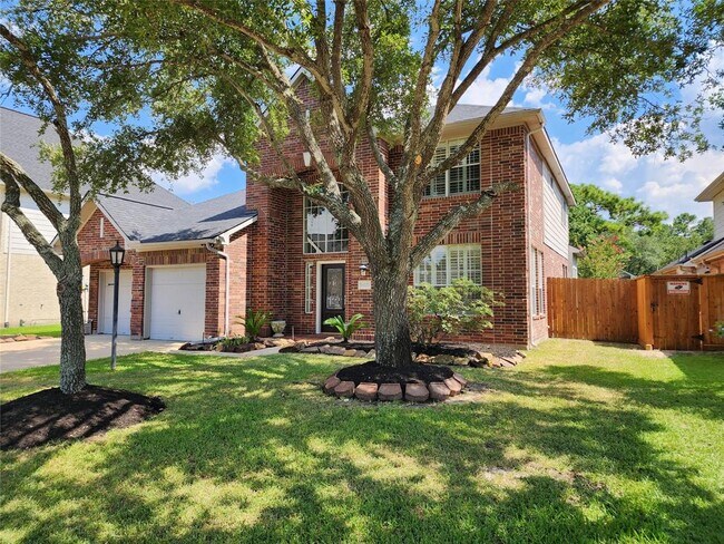Foto del edificio - 16227 Evergreen Lake Ln