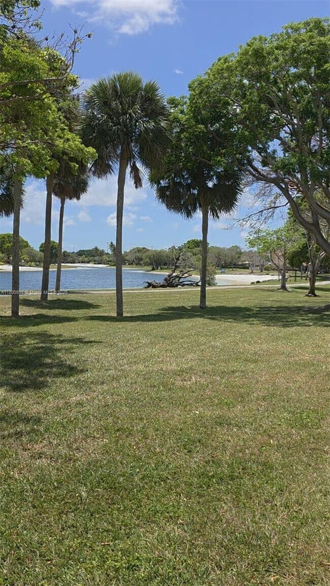 Foto del edificio - 10929 SW 149th Pl
