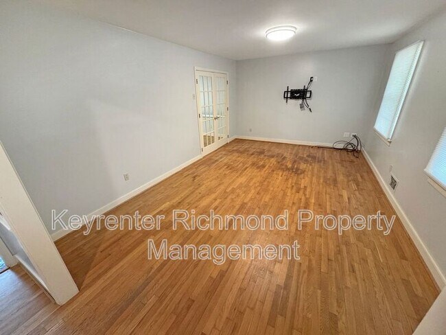 Foto del edificio - 2304 Carrollwood Ct