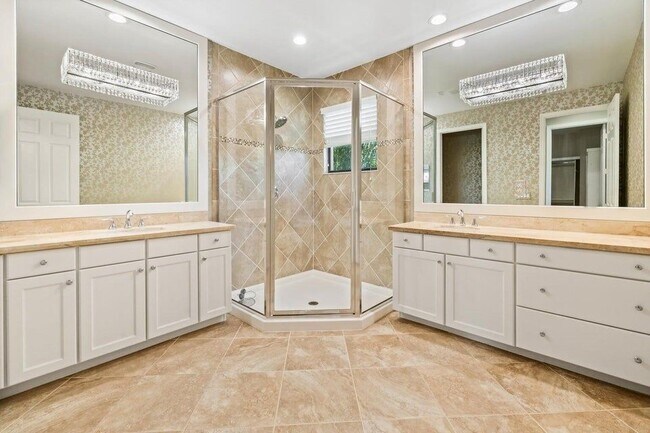 Foto del edificio - 14174 Paverstone Terrace