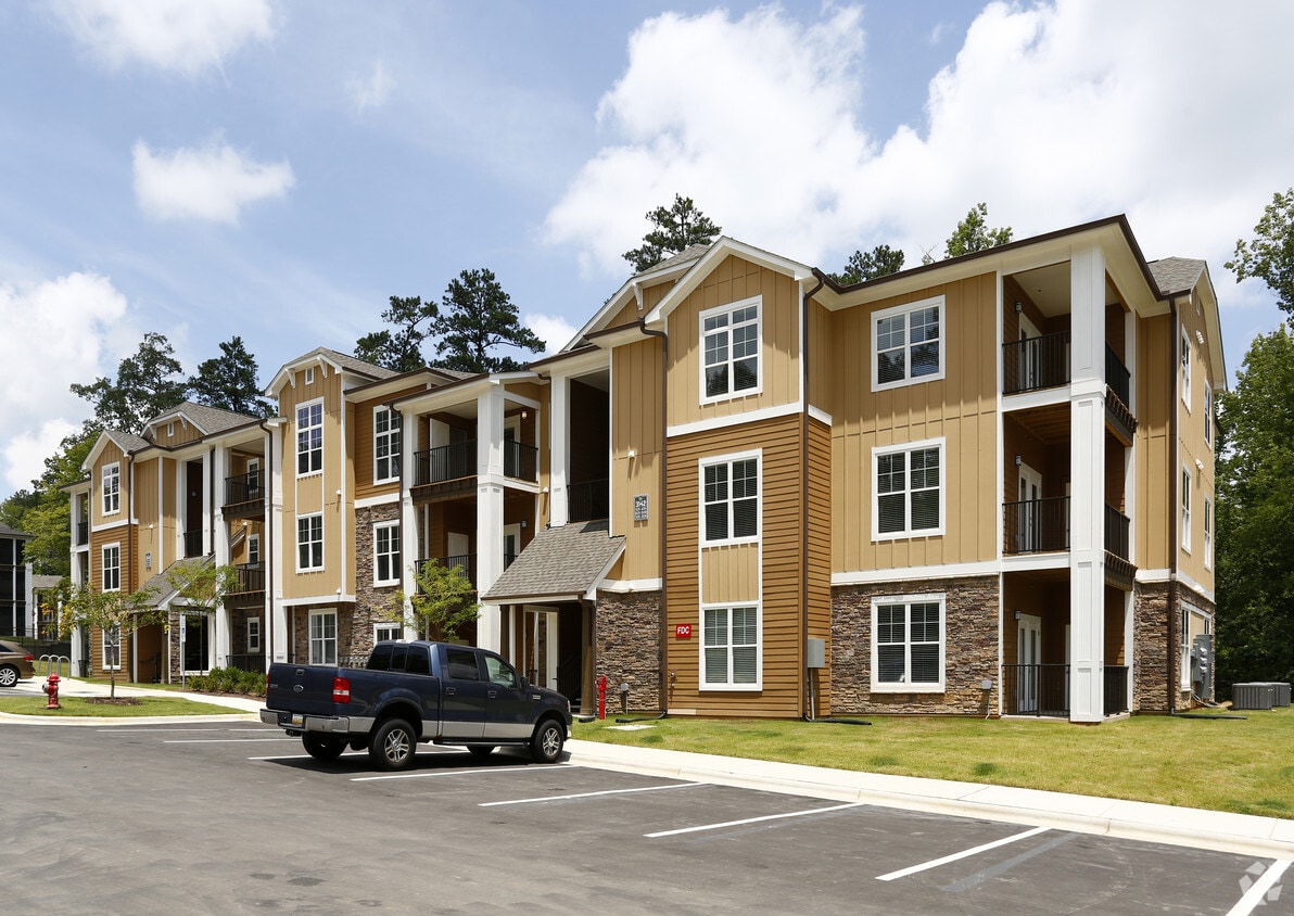 Lodge at Croasdaile Farm Apartments Durham, NC