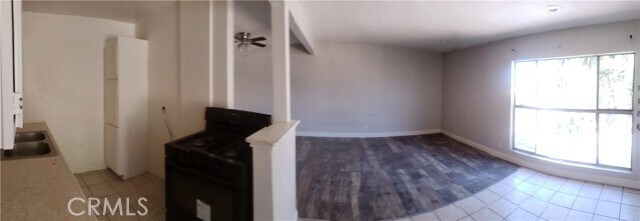 Building Photo - 1019 S Tamarack Dr