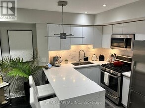 Building Photo - 9 Windermere Ave