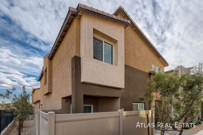 Foto del edificio - 4452 Sapphire Moon Ave