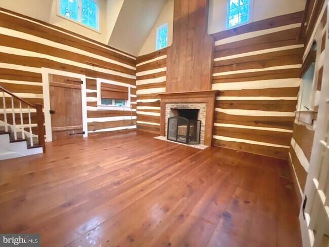 Foto del edificio - 5080 Harvest Ln