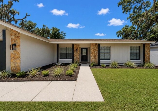 Building Photo - 1431 Peachfield Dr