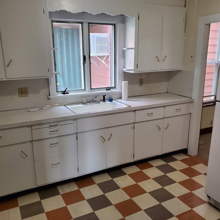 549 Main St Unit 1, Medford, MA 02155 Condo for Rent in Medford, MA