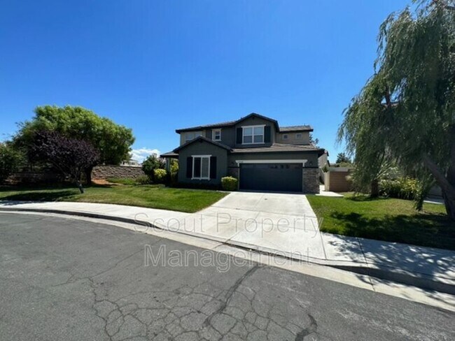 Foto del edificio - 45602 Magnolia Pl