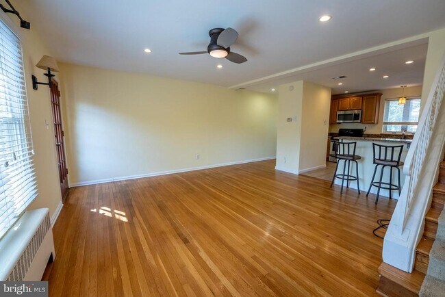 Foto del edificio - 2913 Mosby St