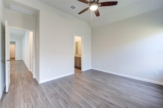 Building Photo - 13321 Burbot Dr