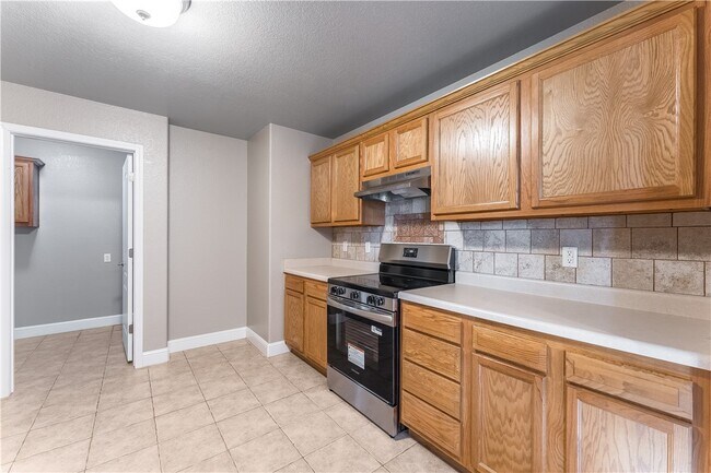 Foto del edificio - 521 Redbud St