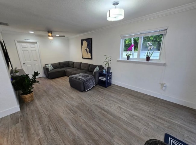 Building Photo - 9591 SW 52nd Terrace