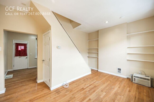 Foto del edificio - 2500 E Oakdale St