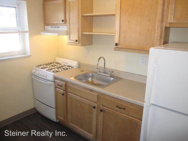 Building Photo - 1022 Findley Dr