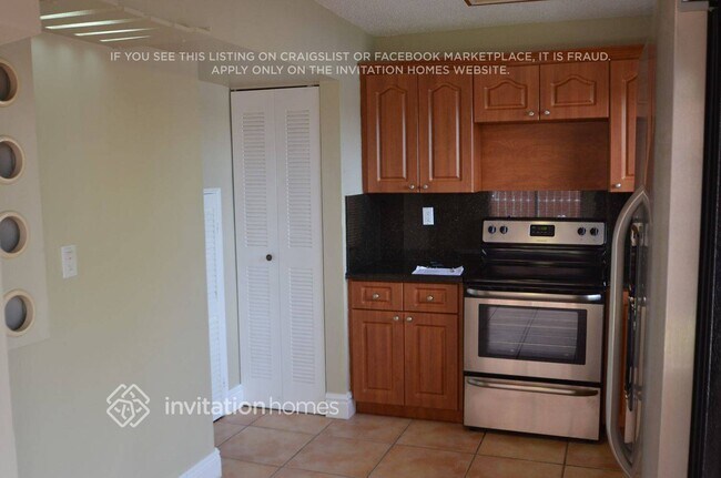 Foto del edificio - 14002 SW 161 Terrace