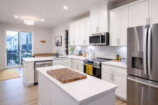 Building Photo - 117 Millsbee Ln