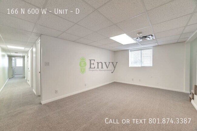 Foto del edificio - 166 N 600 W