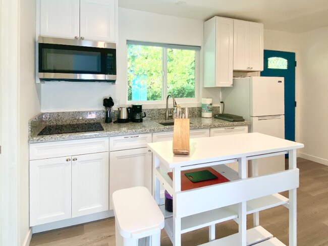 Foto del edificio - 5320 Sunglow Ct