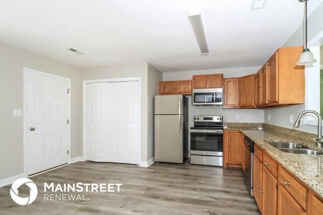 Foto del edificio - 205 Haven Grove Trail
