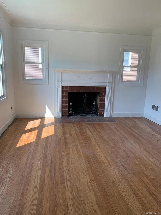 Building Photo - 120 Fairfield Ave