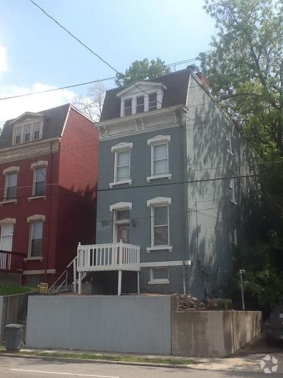 Building Photo - 595 Martin Luther King Dr W
