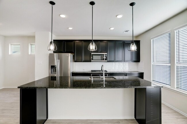 Building Photo - 3144 Founders Rock Dr