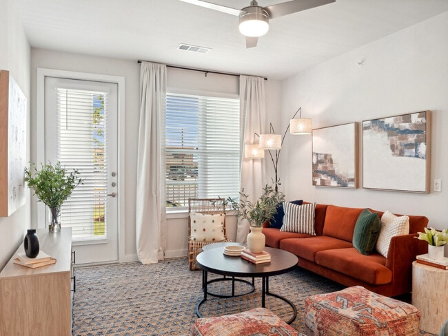 Interior Photo - Reserve at Ventana Lakes