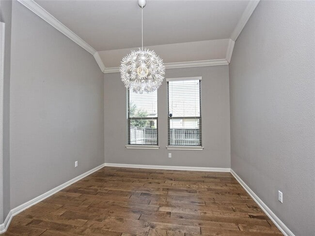 Foto del edificio - 2508 Hilltop Divide Ln