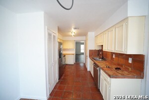Foto del edificio - 7926 Broadway