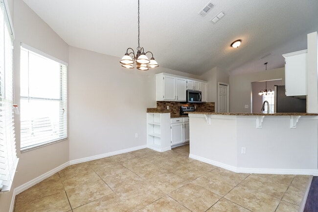 Foto del edificio - 2332 Flamingo Lakes Dr