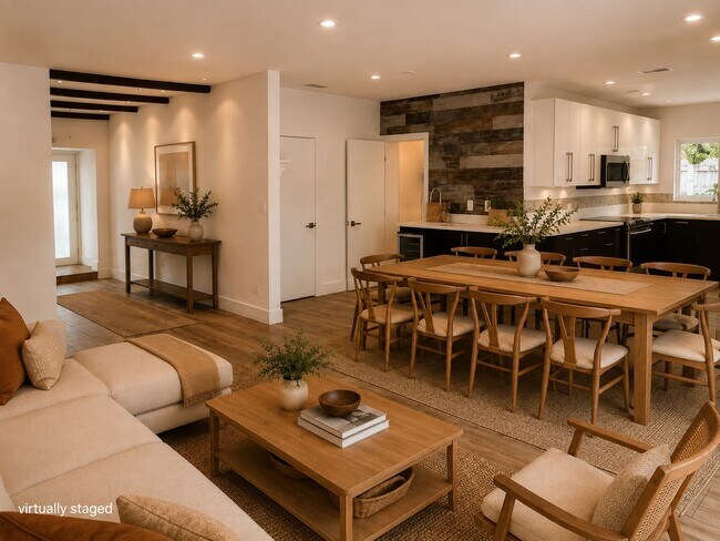 Foto del edificio - 3551 E Glencoe St