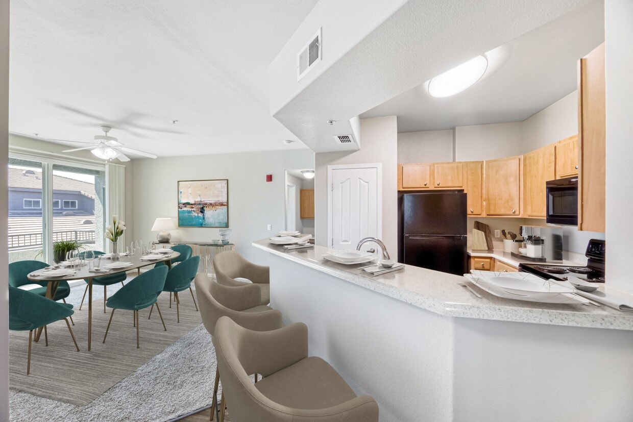 Primary Photo - Lofts