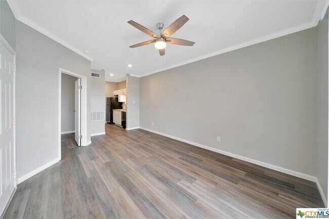 Building Photo - 12166 Metric Blvd