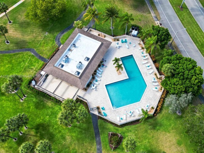 Foto del edificio - 123 Deer Creek Blvd