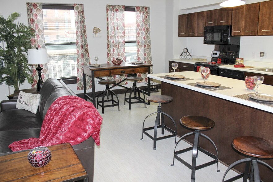 Randolph Apartments Rentals Des Moines, IA