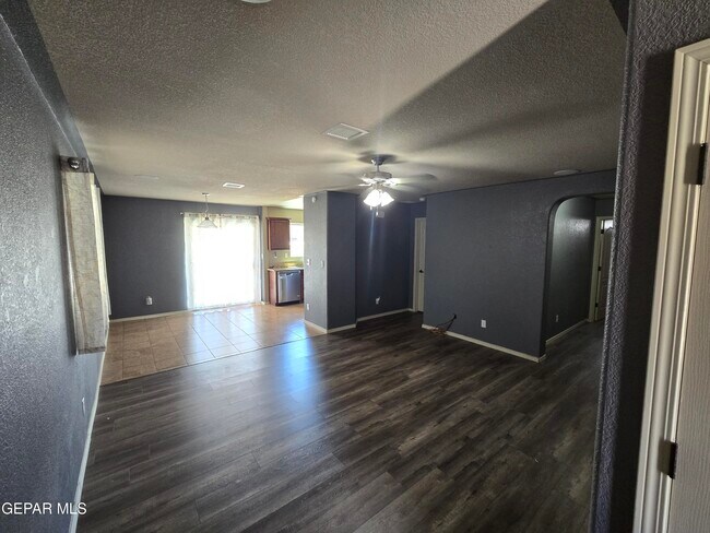 Building Photo - 7008 Eagle Nest Ct