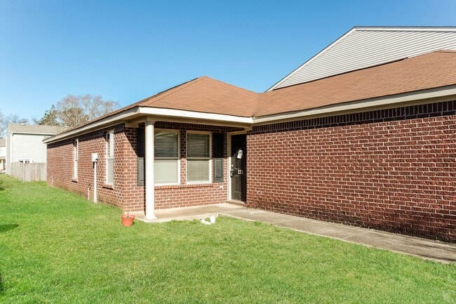 Foto del edificio - 135 Wethersfield Dr