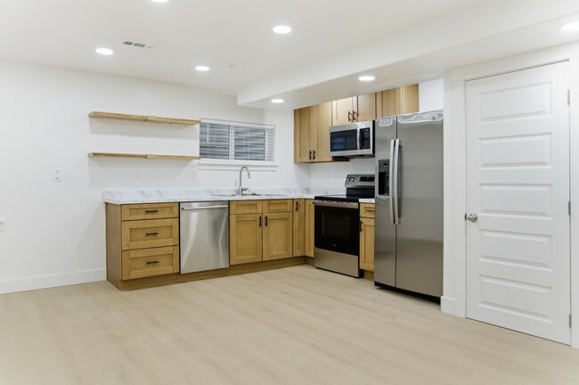 Foto del edificio - 4634 E Silver Moon Dr