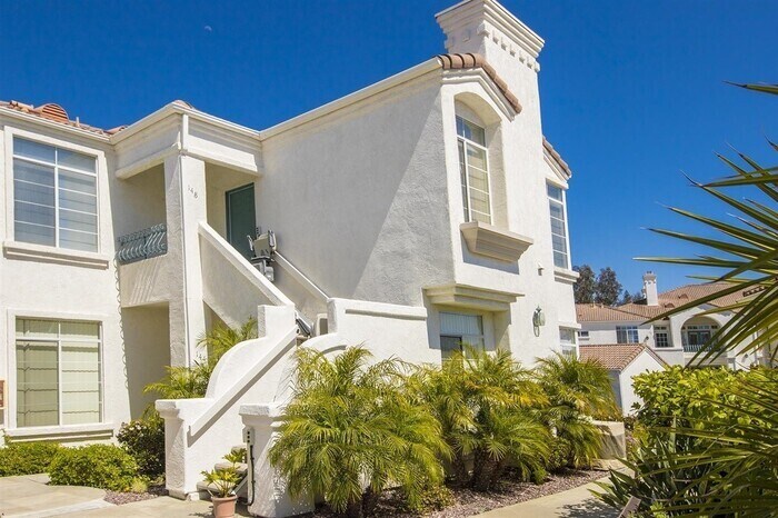 Foto principal - 3375 Genoa Way